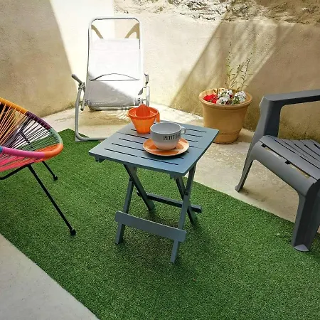 Entre Lac Et Cite Medievale Wifi Gratuit Terrasse Holiday home