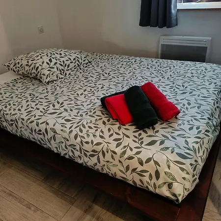 Holiday home Entre Lac Et Cite Medievale Wifi Gratuit Terrasse Carcassonne