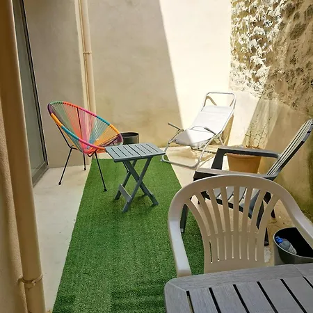 Holiday home Entre Lac Et Cite Medievale Wifi Gratuit Terrasse
